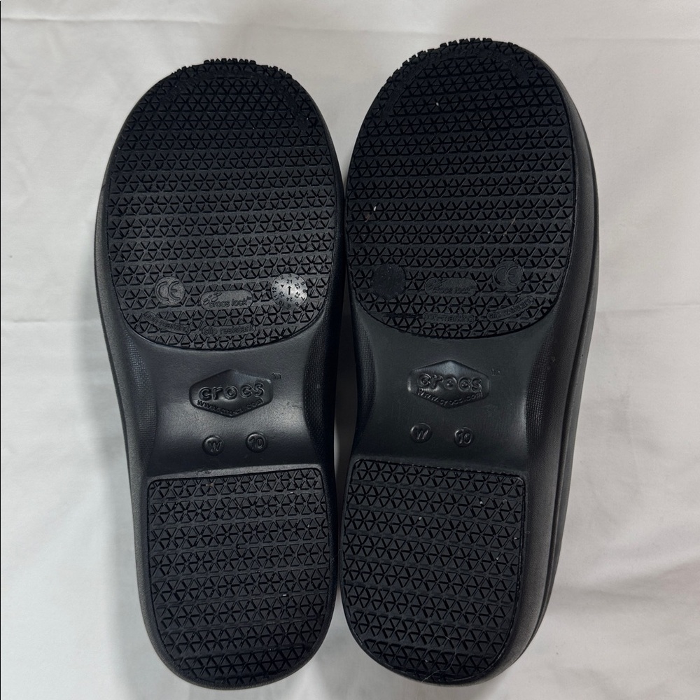 Crocs Neria Pro II Womens 10 Black Leopard Slip Resistant Work Clogs Slip On - Picture 9 of 12